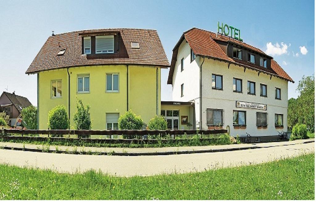 Hotel Zum Goldenen Wagen Maulburg Экстерьер фото